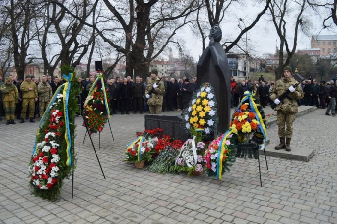 Закарпатці вшанували воїнів-інтернаціоналістів – 03 Закарпатці вшанували воїнів-інтернаціоналістів – 03