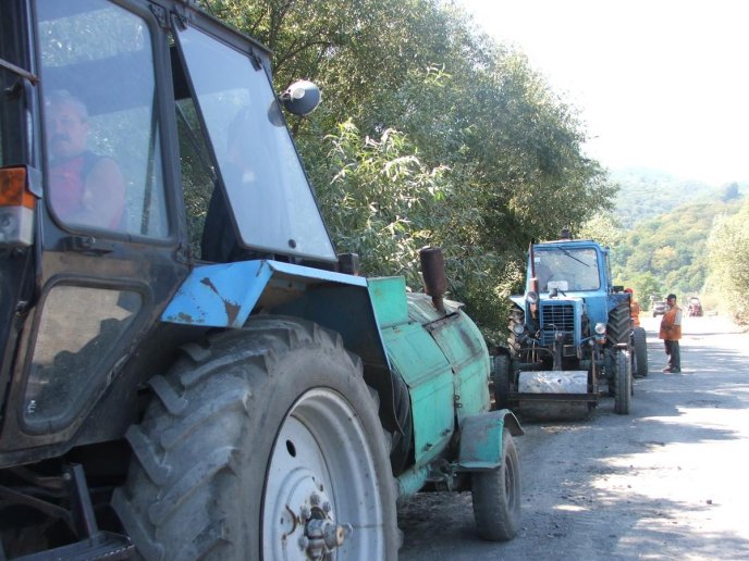 На Мукачівщині триває ремонт автодороги «Кольчино – Лісарня – Пузняківці» – 01