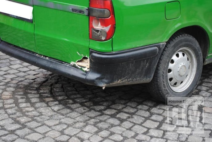 У Мукачеві велика ДТП: зіткнулись чотири автомобілі – 06