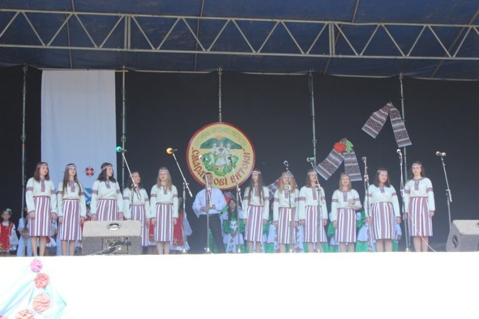 У Мукачеві визначили переможців фестивалю "Смарагдові витоки" – 09