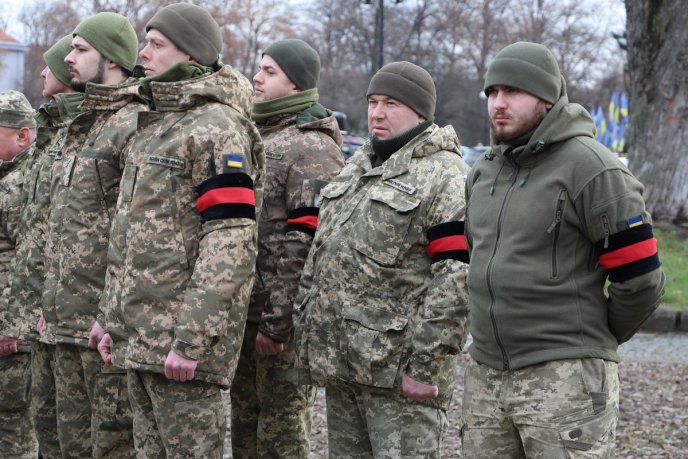 В Ужгороді поховали військового, який ще влітку загинув під Бахмутом – 04