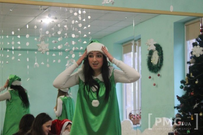 Жителі Мукачева подарували маленьким переселенцям із Донбасу свято – 07