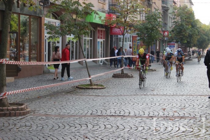 У Мукачеві визначили переможців першої велогонки Закарпаття "Grand Prix Mukachevo 2016 FLEX" – 21