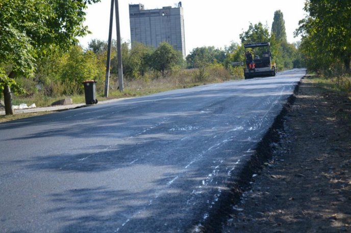 Дорогу «Берегово – Гут» ремонтують – 01