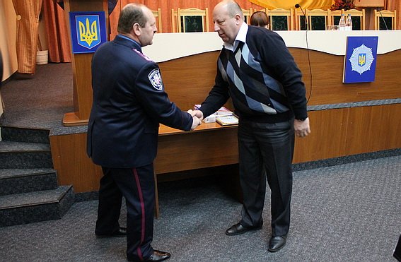 Закарпатські міліціонери вшанували загиблих чорнобильців пам’ятною стеллою (ФОТО) – 05