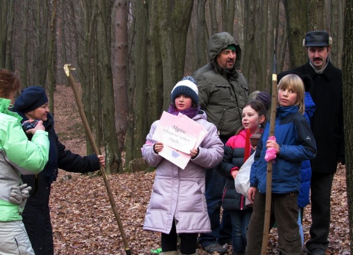 У лісі на виїзді з Мукачева влаштували новорічну зустріч у кельтському стилі – 02