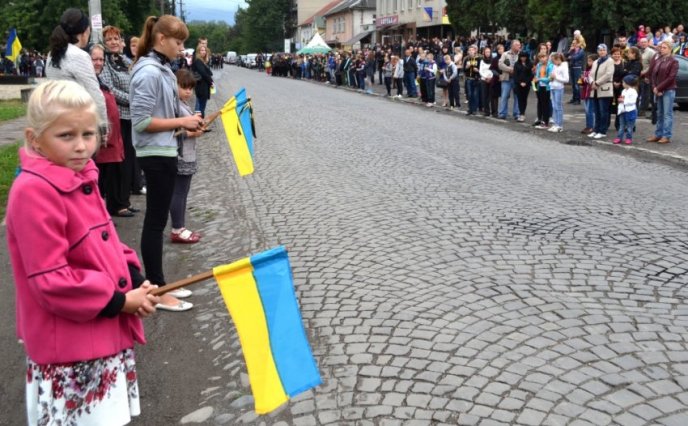 У Буштині попрощались з бійцем АТО Павлом Дурундою – 17