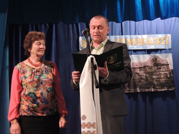 Берегівська українська гімназія відзначила своє 20-річчя (ФОТО) – 07