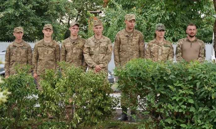 В Ужгороді відкрили меморіал пам’яті бійців АТО – 17