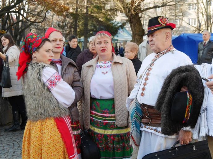 В Ужгороді триває фестиваль молодого вина "Закарпатське Божоле" – 27