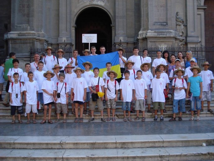 Мукачівський хор хлопчиків та юнаків взяв участь у Міжнародному конгресі в Іспанії (ФОТО) – 09