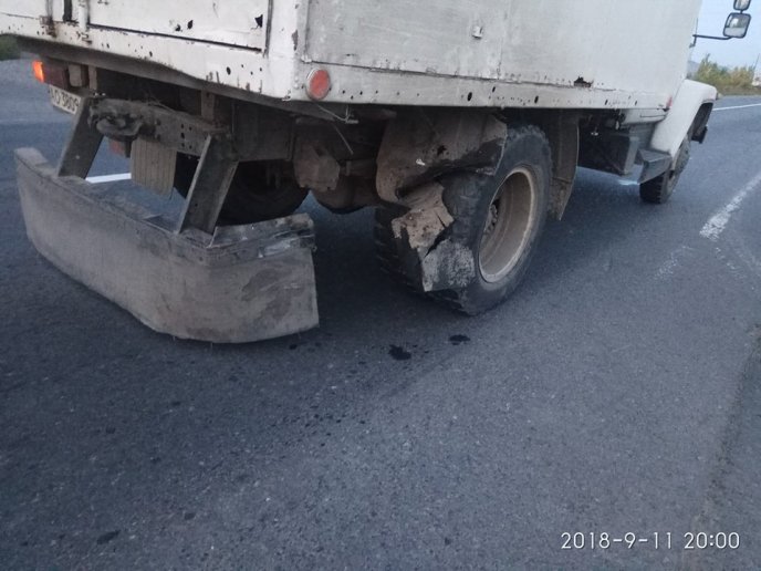 Смертельна ДТП на Мукачівщині: внаслідок зіткнення з вантажівкою загинув мотоцикліст – 01