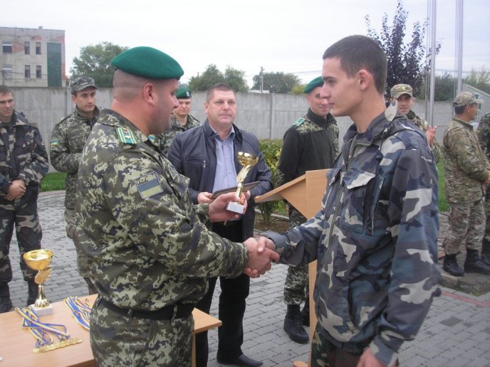 На Закарпатті відбулись змагання юних друзів прикордонників – 02