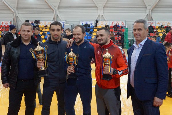 У Тячеві провели новорічний турнір з греко-римської боротьби – 02