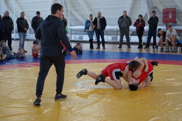 У Тячеві провели новорічний турнір з греко-римської боротьби – 04