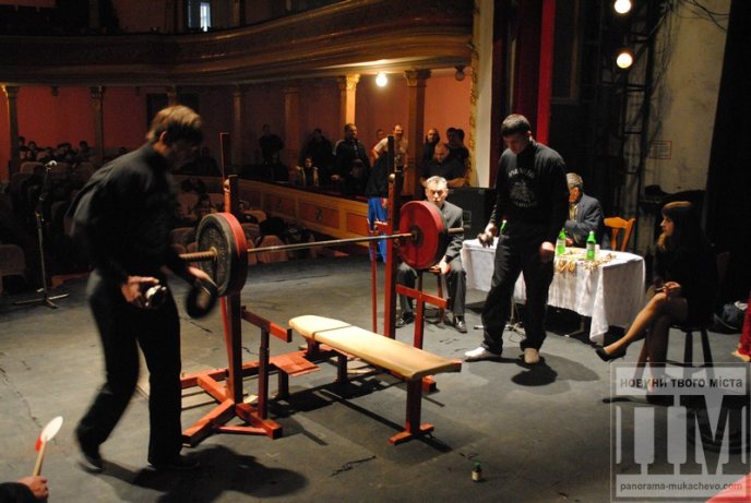 Першість області з пауерліфтингу пройшла в Мукачеві (ФОТО) – 09