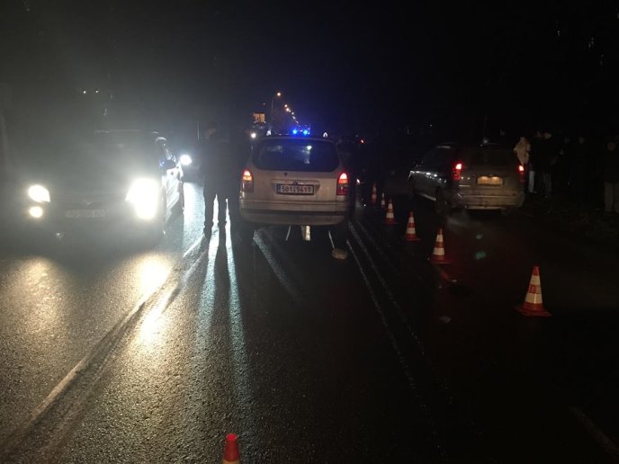 В Ужгороді авто з іноземними номерами збило пішохода – 03