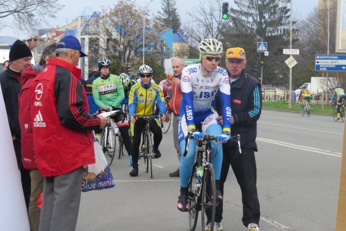 В Ужгороді відбувся перший етап чемпіонат України з велоспорту-шосе – 16