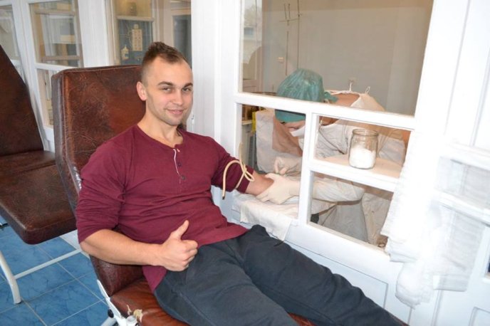 Патрульні поліцейські Ужгорода стали донорами крові – 10