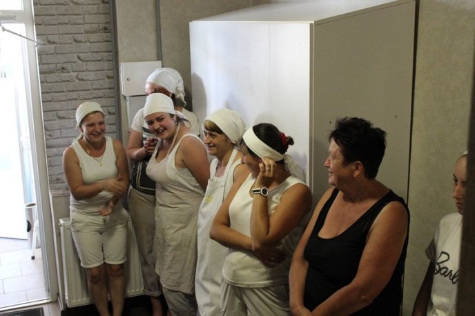 "Необхідно ремонтувати школи, дитячі садочки, амбулаторії", – Валерій Лунченко поспілкувався із закарпатцями – 16