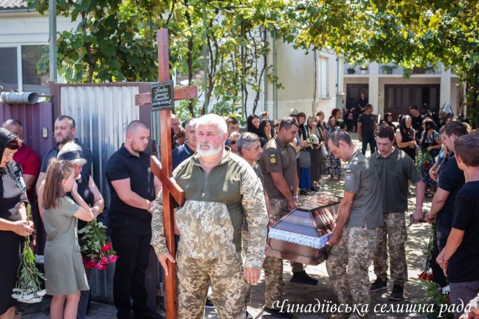 Чинадіївська громада попрощалась із молодим Героєм – 08