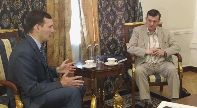 "Погляд Фазекоша". Розмова з Євгенієм Єніним – 02