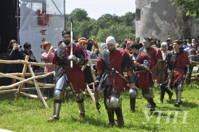 "Срібний Татош" зібрав учасників зі всієї України. Наймолодшій – 7 місяців – 06