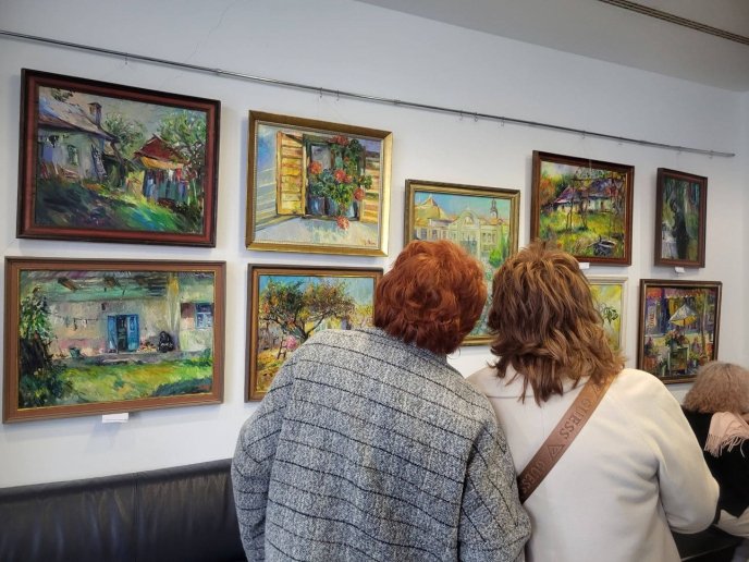 Виставка картин Петра Шолтеса триватиме весь квітень / фото: Департамент культури Закарпатської ОДА