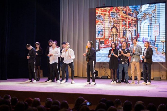 "Збірна Закарпаття" вдало виступила на Рівненській Лізі Сміху – 02