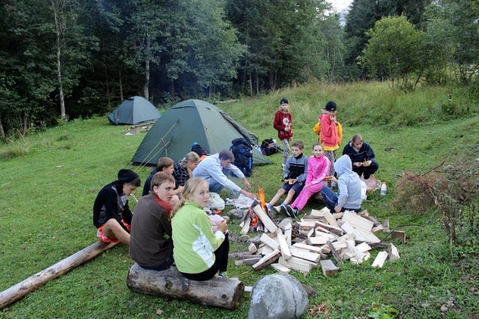 Вихованці мукачівського клубу "Товариш" освоюють найрізноманітніші туристичні маршрути Закарпаттям (ФОТО) – 17
