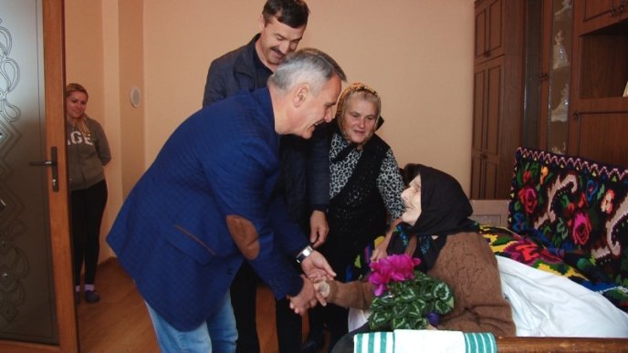 105-й день народження з вірою у серці та молитвою на вустах – 03