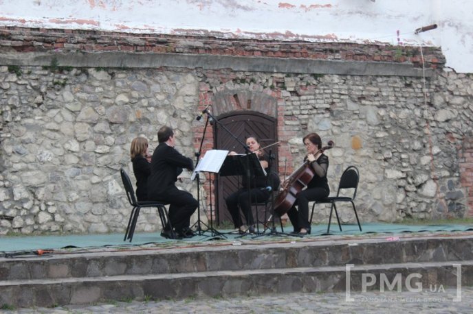 Мукачівці відзначили 1120-річчя міста над Латорицею – 01