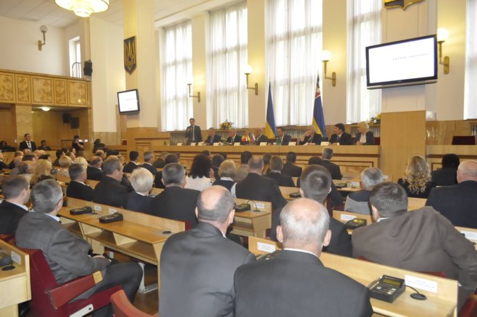 В Ужгороді стартував Міжнародний економічний форум – 04