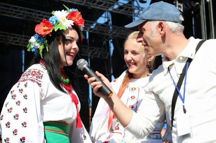 Для того, щоб приготувати на BEREG FEST рекордну кількість боґрачу пішло 8 поросят та одне теля (ФОТО) – 15