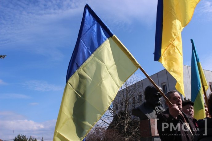 У Мукачеві пройшла акція на підтримку ув’язненої Росією Надії Савченко – 13