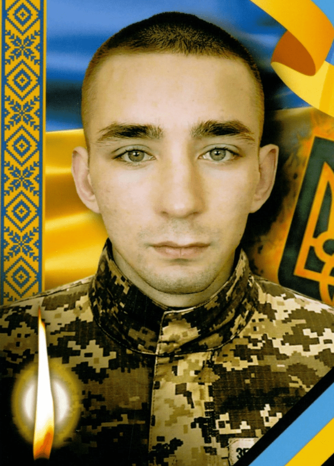 У Чопі провели в останню путь молодого військового – 01 На війні загинув Максим Пасхалов