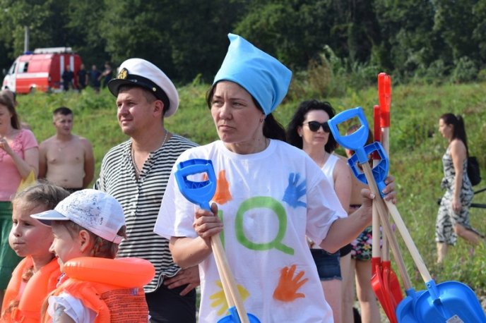 В обласному центрі відбувся один із найочікуваніших заходів літа – «Ужгородська регата» – 02