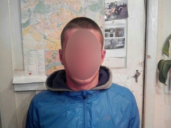 В Ужгороді поліцейські затримали трьох юних серійних крадіїв – 03