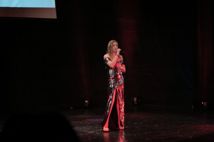 У Мукачеві визначили володарку титулу конкурсу краси "Міс МКТЕК 2018" – 21