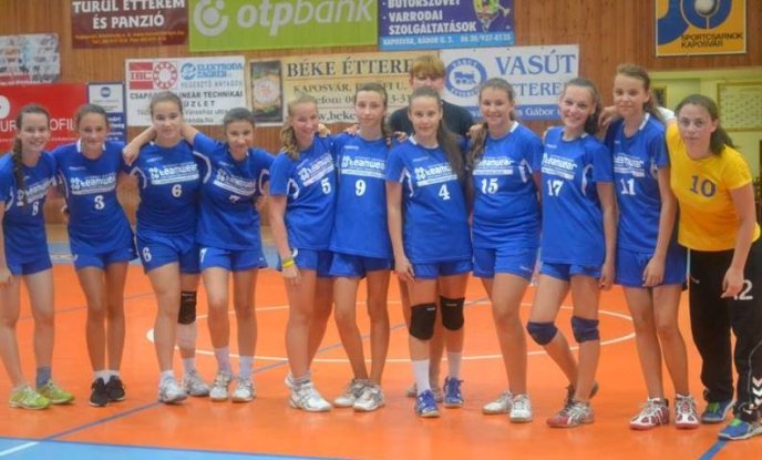 Ужгородські гандболістки повернулись з міжнародного турніру із золотими медалями – 04 Ужгородські гандболістки повернулись з міжнародного турніру із золотими медалями – 04