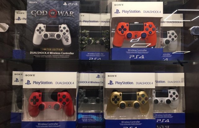 Як розважитись у Мукачеві: молодь запрошують в ігрову кімнату – 03 Як розважитись у Мукачеві: молодь запрошують в ігрову кімнату – 03