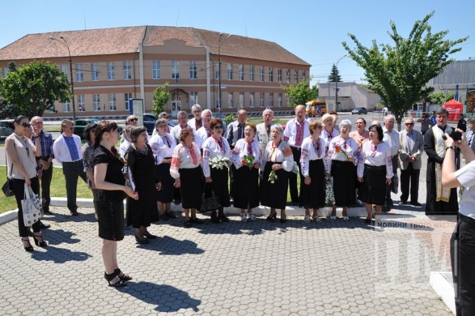 У Мукачеві відбулася панахида, приурочена річниці перепоховання Тараса Шевченка (ФОТО) – 31