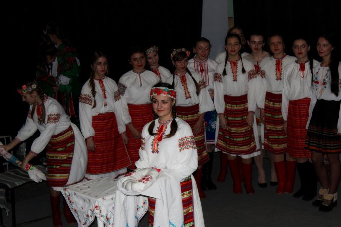 Ужгородські студенти влаштували "Андріївські вечорниці" – 07