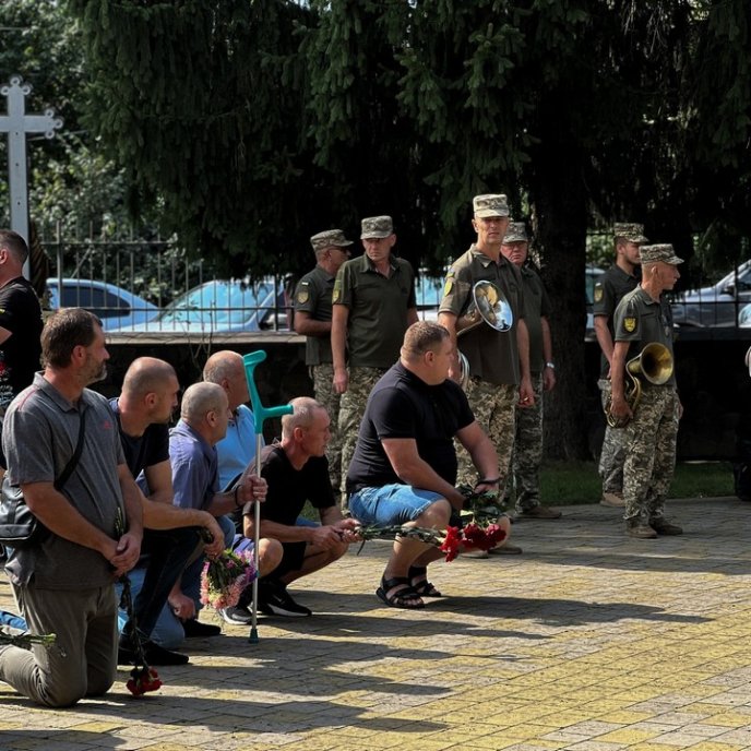 Мукачево провело в останню путь полеглого воїна – 03 Мукачево провело в останню путь полеглого воїна – 03