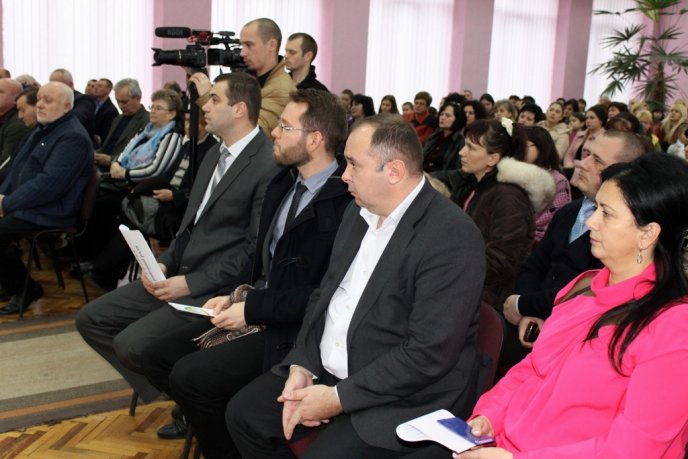 До Міжнародного дня інваліда у Виноградові відбувся благодійний концерт – 02