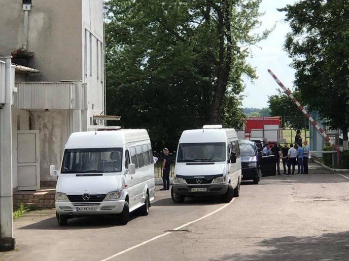 Не прилетів: сьогодні Володимир Зеленський не відвідає Закарпаття – 02