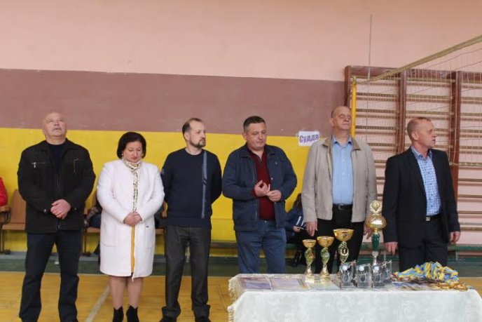 Волейбольний турнір пройшов у Дубовому – 01