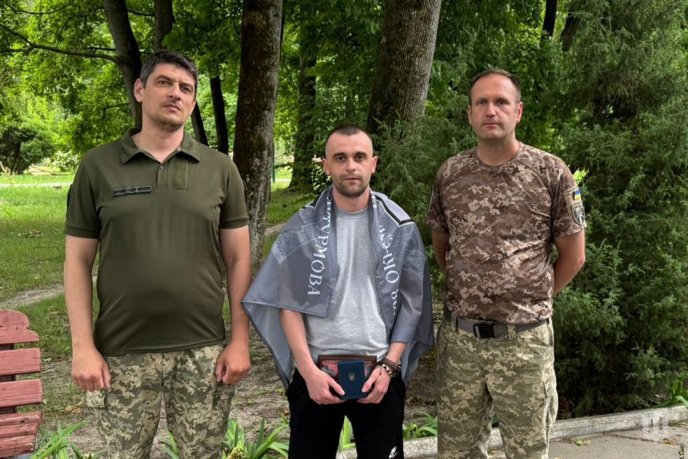 Чотирьох бійців 128 бригади повернули з російського полону – 04 Чотирьох бійців 128 бригади повернули з російського полону – 04