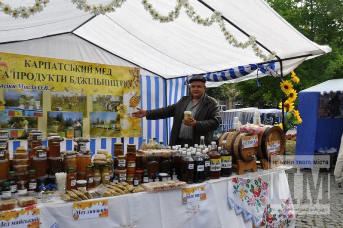 Мукачево бджолярське: у місті стартувало свято меду (ФОТОРЕПОРТАЖ) – 09