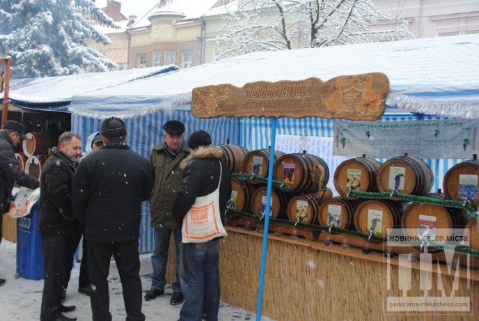 Головний фестиваль Закарпаття – “Червене вино – 2013″ офіційно стартував (ФОТОРЕПОРТАЖ) – 07
